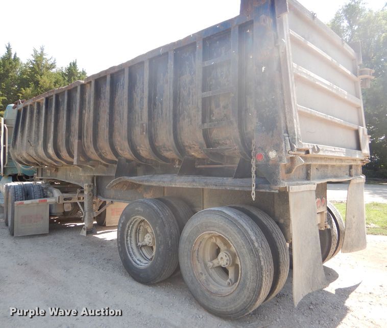 image for item GH9548 1986 Fruehauf LDX-F2-22-7DB5-24 end dump trailer