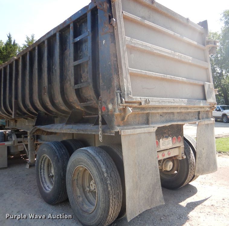 image for item GH9548 1986 Fruehauf LDX-F2-22-7DB5-24 end dump trailer