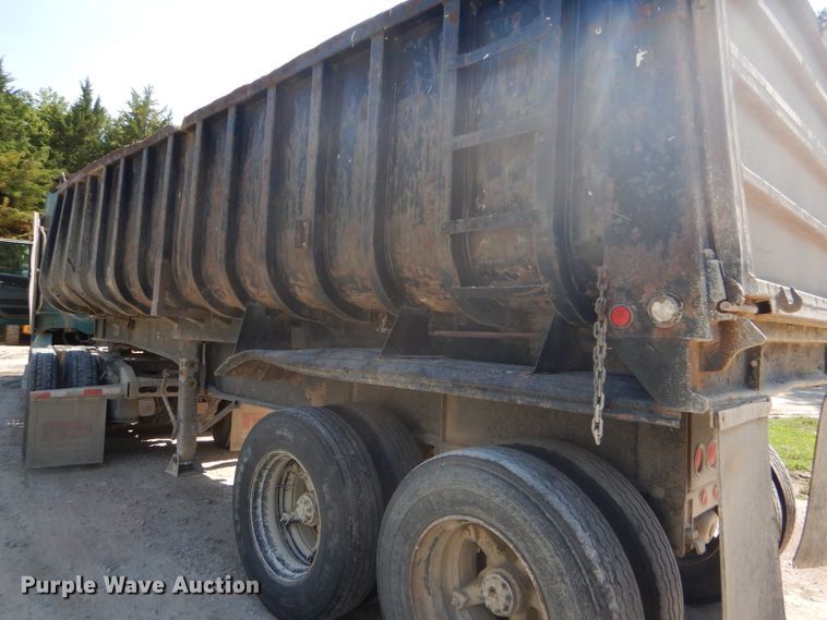 image for item GH9548 1986 Fruehauf LDX-F2-22-7DB5-24 end dump trailer