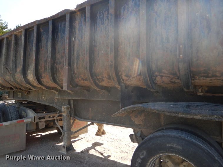 image for item GH9548 1986 Fruehauf LDX-F2-22-7DB5-24 end dump trailer