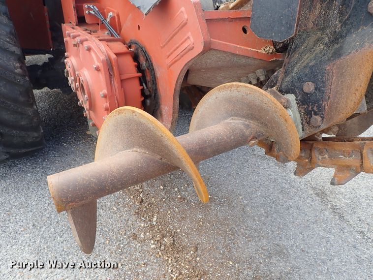 image for item DE1040 2007 Ditch Witch RT95 trencher