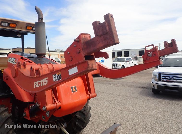 image for item DE1040 2007 Ditch Witch RT95 trencher