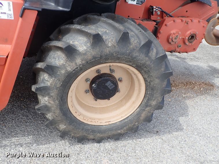 image for item DE1040 2007 Ditch Witch RT95 trencher