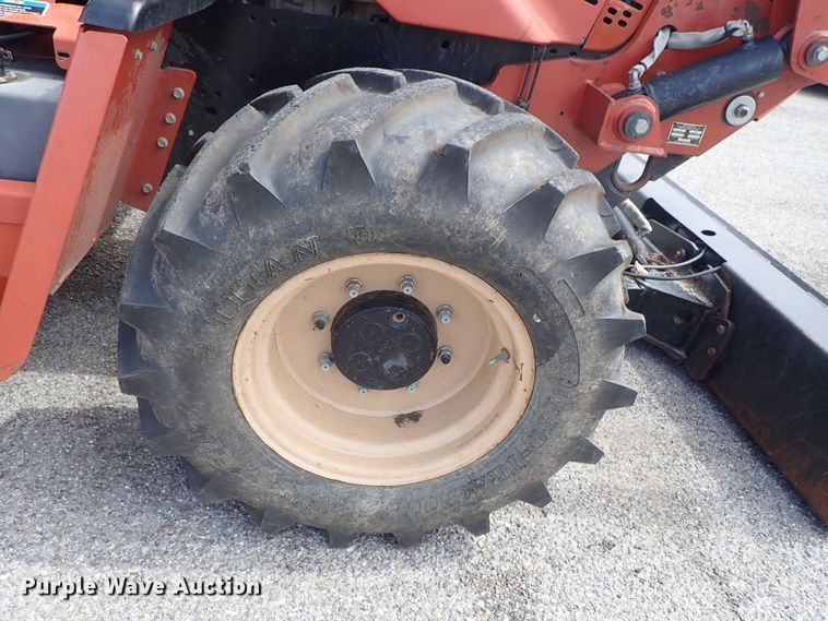 image for item DE1040 2007 Ditch Witch RT95 trencher