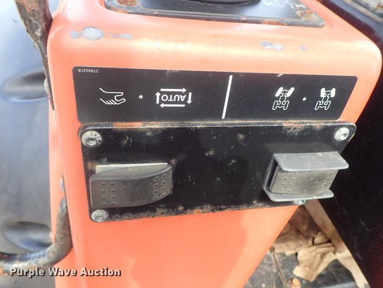 image for item DE1040 2007 Ditch Witch RT95 trencher