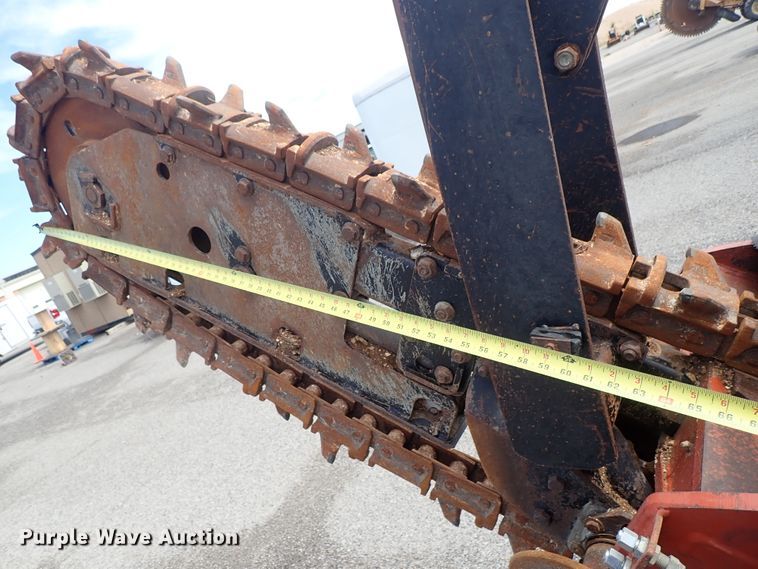 image for item DE1040 2007 Ditch Witch RT95 trencher