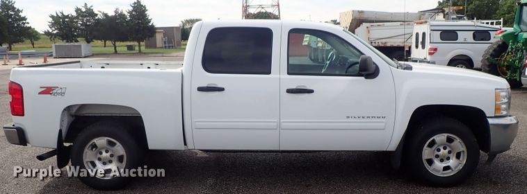 image for item DE1042 2012 Chevrolet Silverado 1500 Crew Cab pickup truck