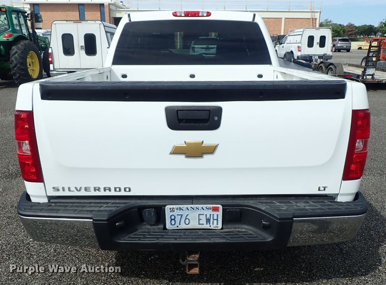 image for item DE1042 2012 Chevrolet Silverado 1500 Crew Cab pickup truck