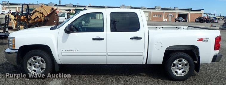 image for item DE1042 2012 Chevrolet Silverado 1500 Crew Cab pickup truck