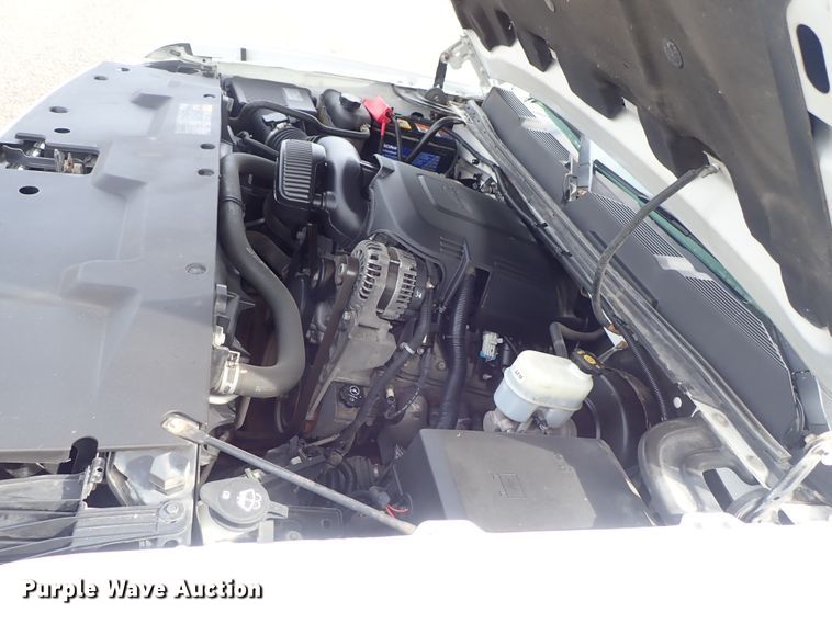 image for item DE1042 2012 Chevrolet Silverado 1500 Crew Cab pickup truck