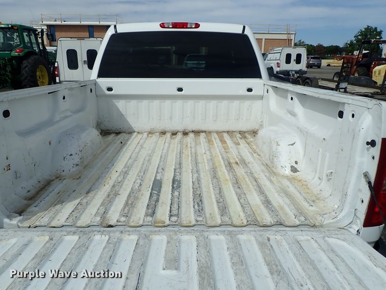 image for item DE1042 2012 Chevrolet Silverado 1500 Crew Cab pickup truck