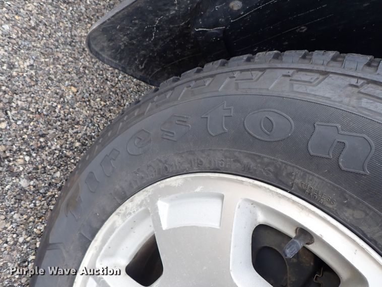 image for item DE1042 2012 Chevrolet Silverado 1500 Crew Cab pickup truck