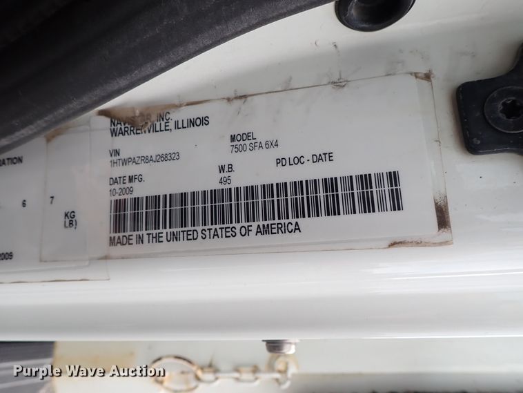 image for item DE1043 2010 International WorkStar 7500 dump truck