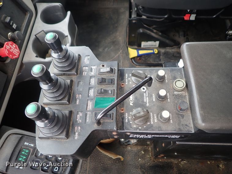 image for item DE1043 2010 International WorkStar 7500 dump truck