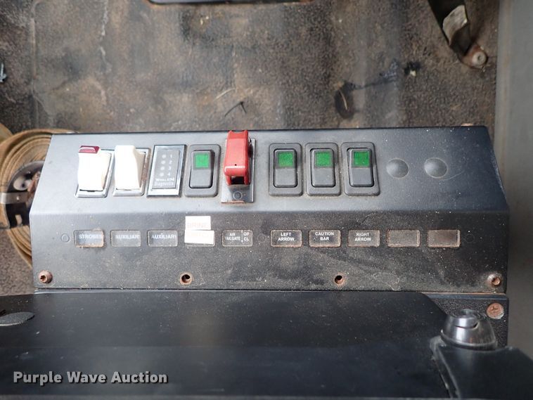 image for item DE1043 2010 International WorkStar 7500 dump truck