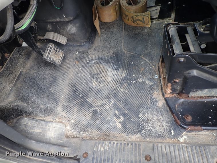 image for item DE1043 2010 International WorkStar 7500 dump truck