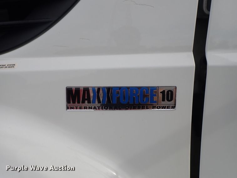 image for item DE1043 2010 International WorkStar 7500 dump truck