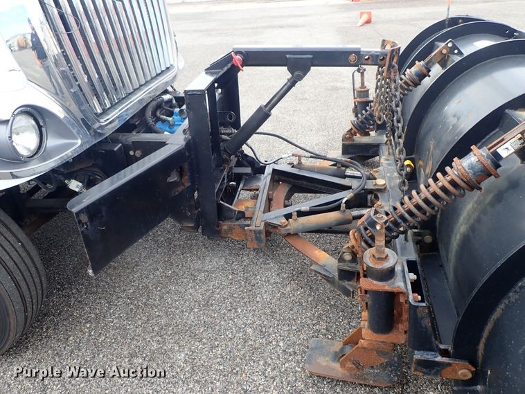 image for item DE1043 2010 International WorkStar 7500 dump truck