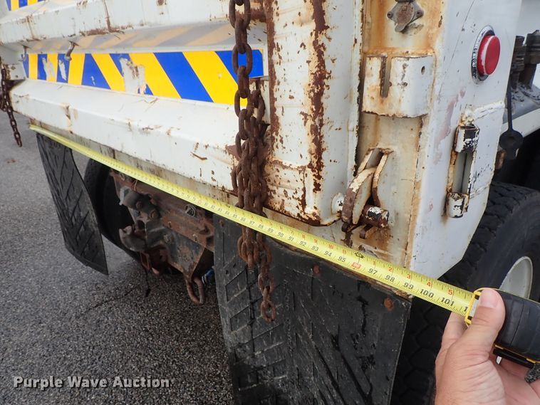 image for item DE1043 2010 International WorkStar 7500 dump truck