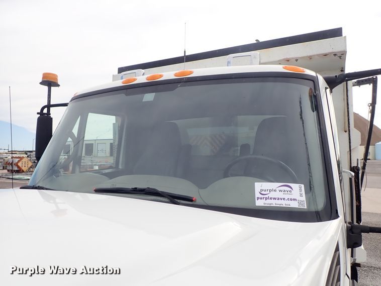 image for item DE1043 2010 International WorkStar 7500 dump truck