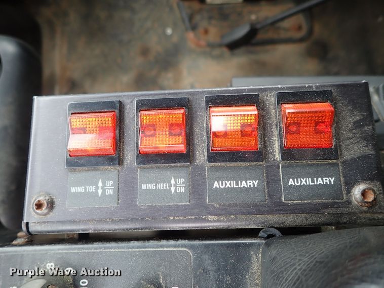 image for item DE1044 2007 International 7400 dump truck