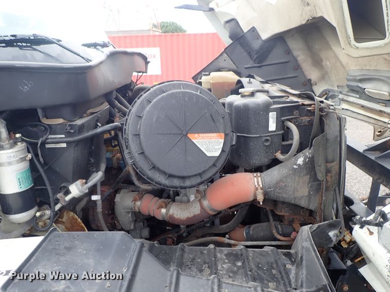 image for item DE1044 2007 International 7400 dump truck