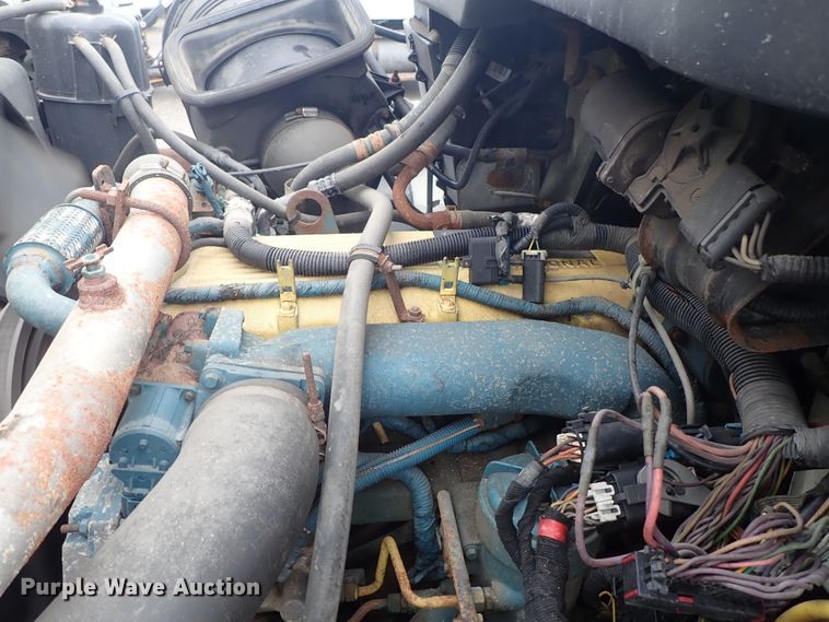 image for item DE1044 2007 International 7400 dump truck