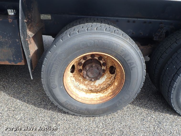 image for item DE1045 2007 International 7400 dump truck