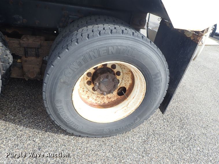 image for item DE1045 2007 International 7400 dump truck