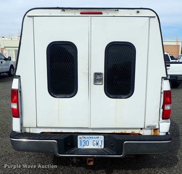 image for item DE1047 2007 Ford F150 pickup truck