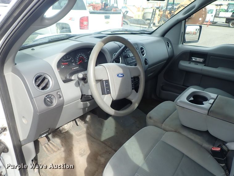 image for item DE1047 2007 Ford F150 pickup truck