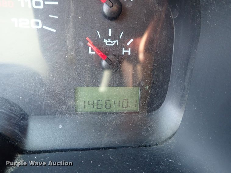 image for item DE1047 2007 Ford F150 pickup truck