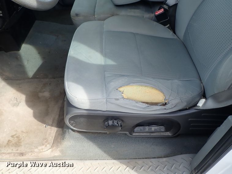 image for item DE1047 2007 Ford F150 pickup truck