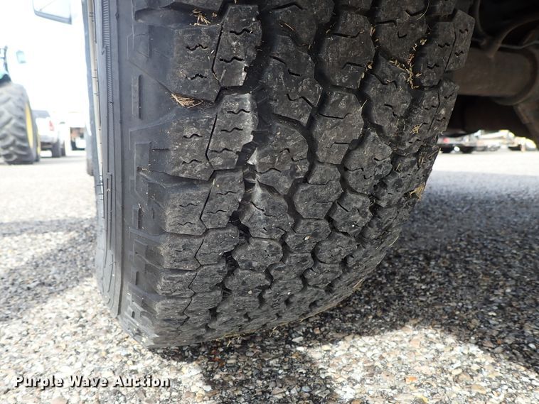 image for item DE1047 2007 Ford F150 pickup truck