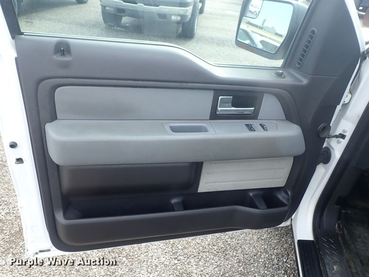 image for item DE1048 2013 Ford F150 pickup truck