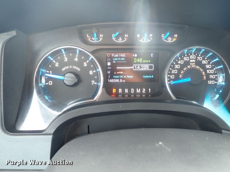 image for item DE1048 2013 Ford F150 pickup truck