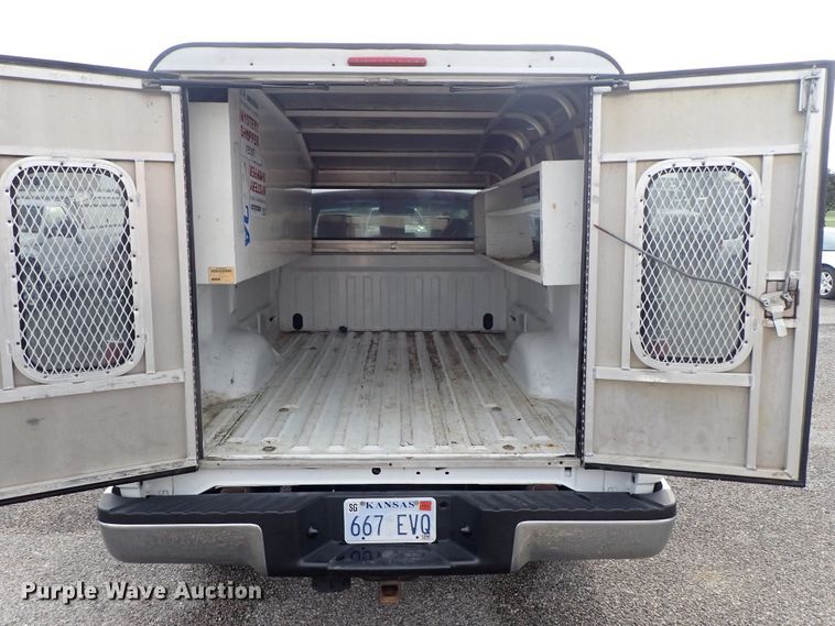 image for item DE1048 2013 Ford F150 pickup truck