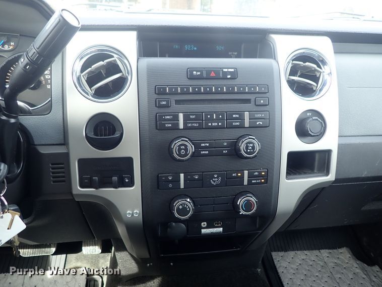 image for item DE1049 2014 Ford F150 pickup truck