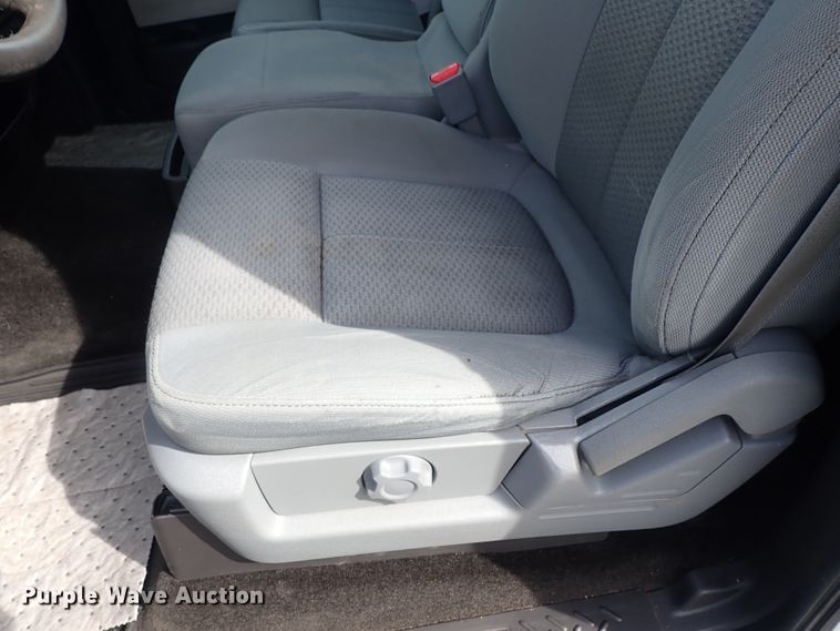 image for item DE1049 2014 Ford F150 pickup truck