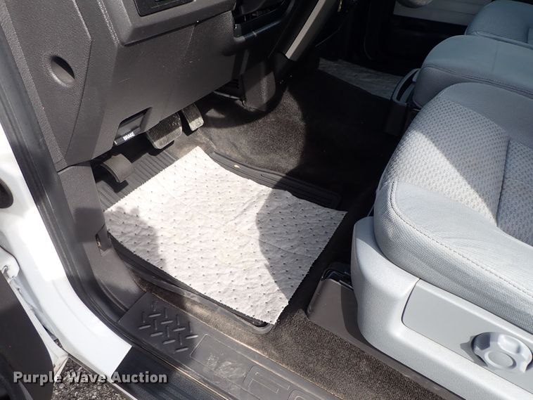 image for item DE1049 2014 Ford F150 pickup truck