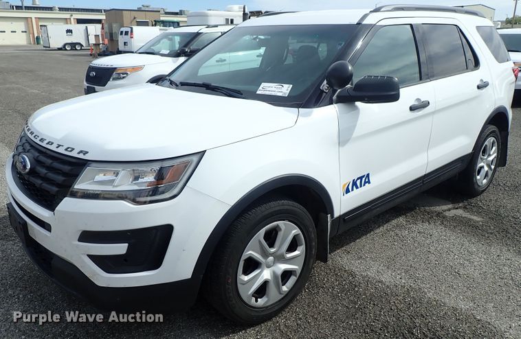 image for item DE1050 2016 Ford Explorer Police SUV