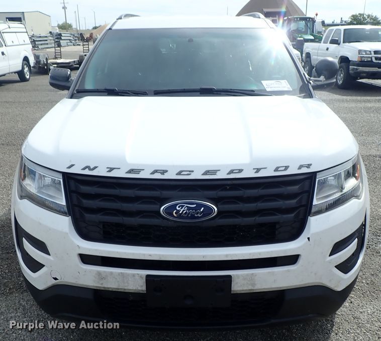 image for item DE1050 2016 Ford Explorer Police SUV