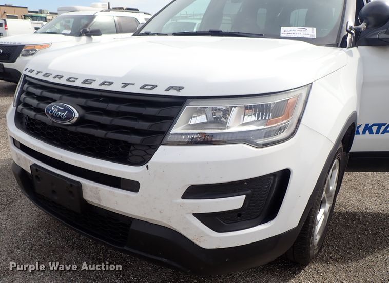 image for item DE1050 2016 Ford Explorer Police SUV