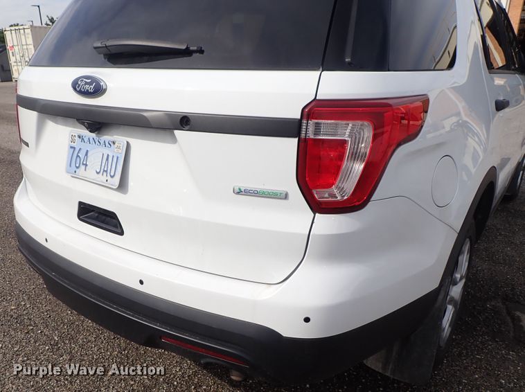 image for item DE1050 2016 Ford Explorer Police SUV