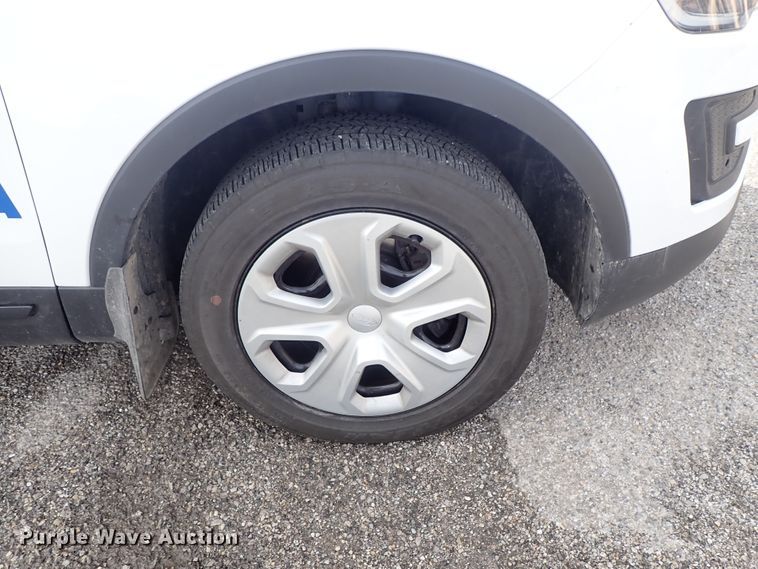 image for item DE1050 2016 Ford Explorer Police SUV