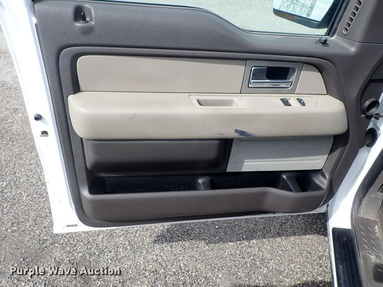 image for item DE1051 2010 Ford F150 pickup truck