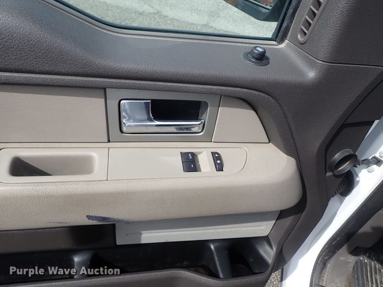 image for item DE1051 2010 Ford F150 pickup truck