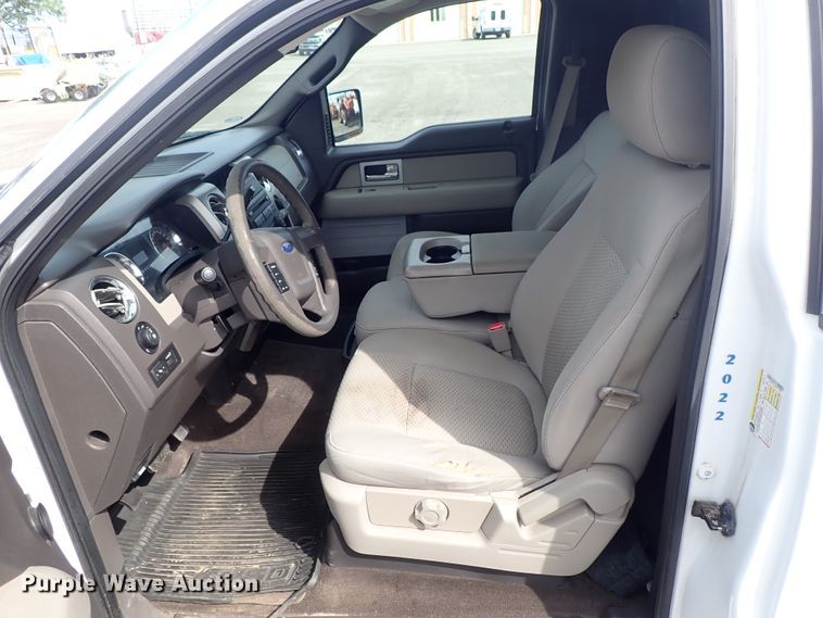 image for item DE1051 2010 Ford F150 pickup truck