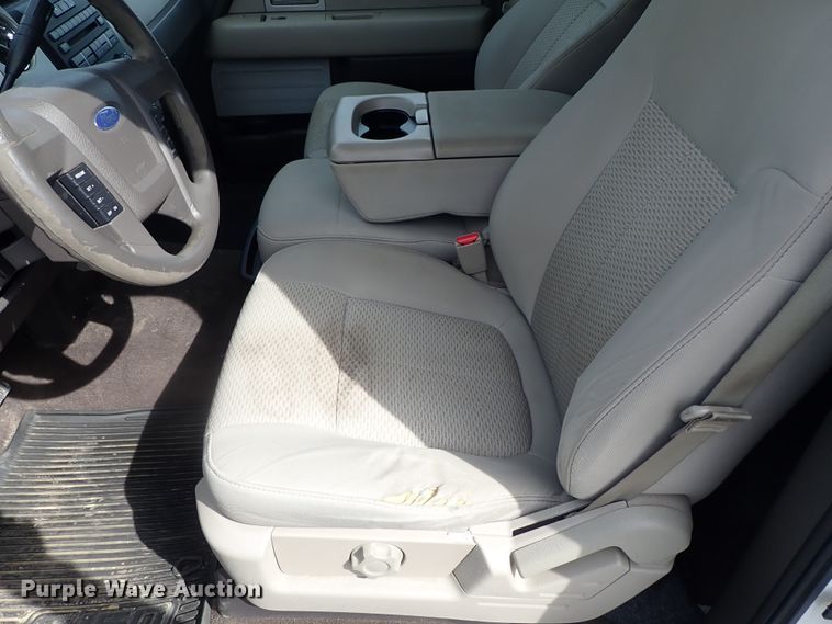 image for item DE1051 2010 Ford F150 pickup truck