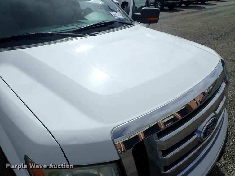 image for item DE1051 2010 Ford F150 pickup truck